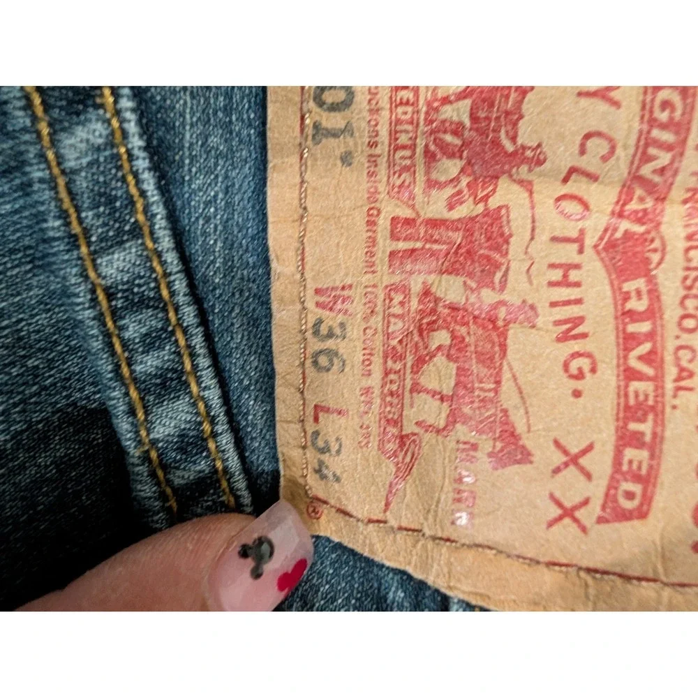 Levis 501 Original Straight Leg Button Fly Blue Jeans Mens 36x34